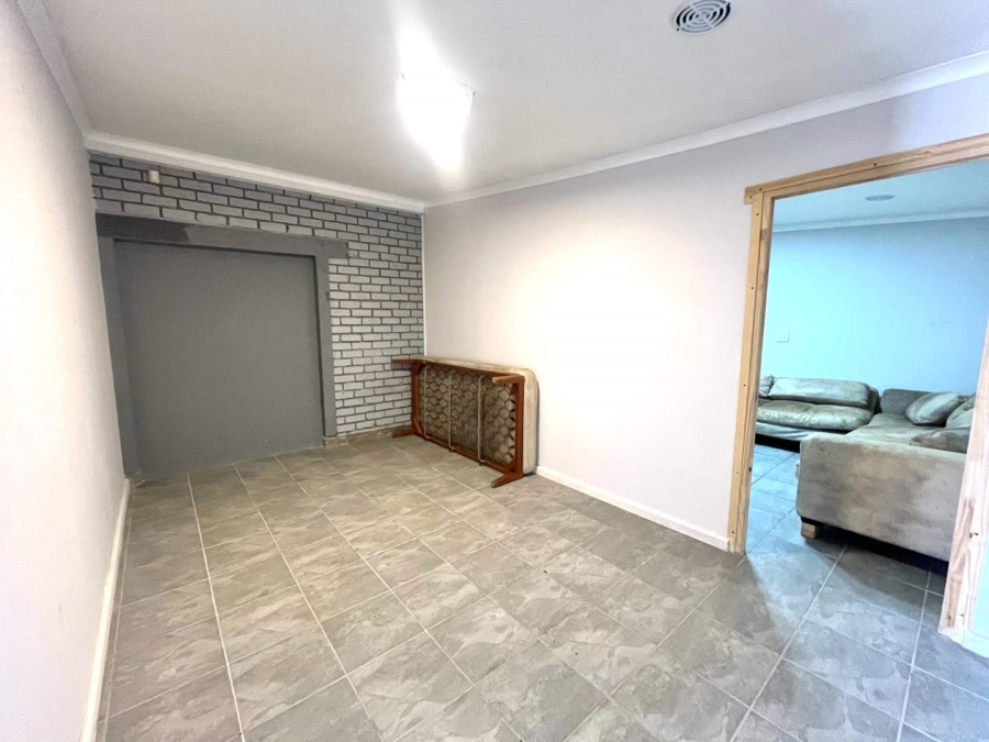 4 Bedroom Property for Sale in Fisherhaven Western Cape
